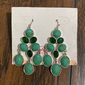 Premier designs green dangle earrings
